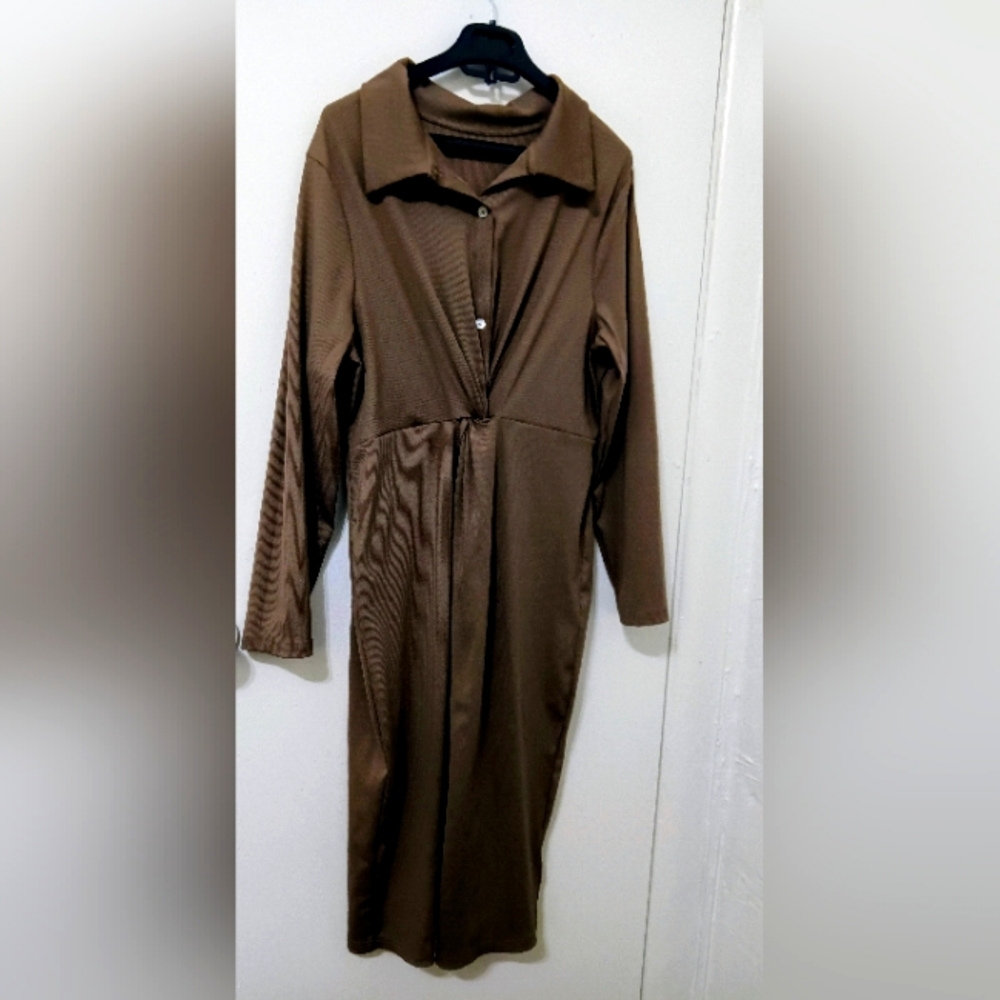 Shein Curve Dress. Size 1XL  Color Brown/Greenish. Midi. pre-owned.